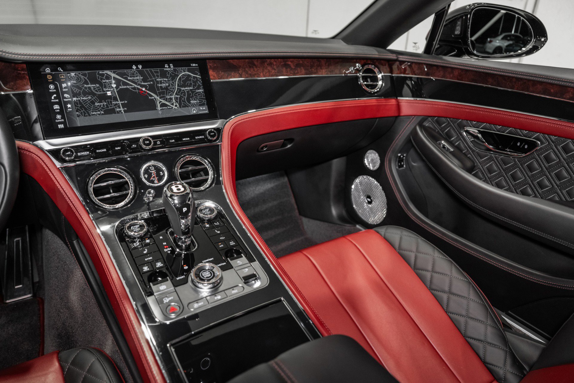 Used 2020 Bentley Continental GT image 23