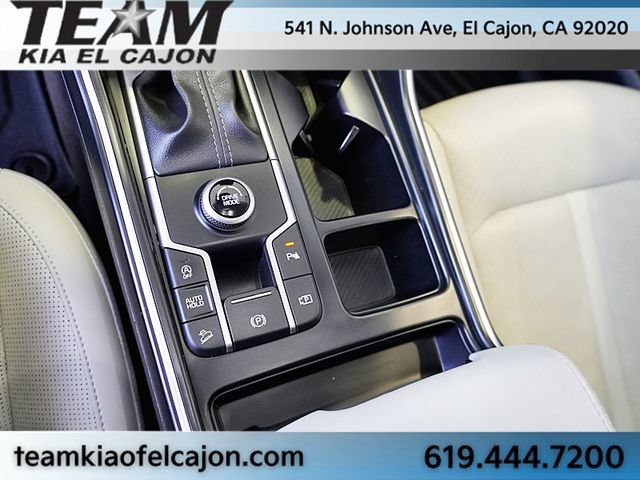 Certified 2025 Kia Sorento S w/ Panoramic Sunroof Package FWD image 37