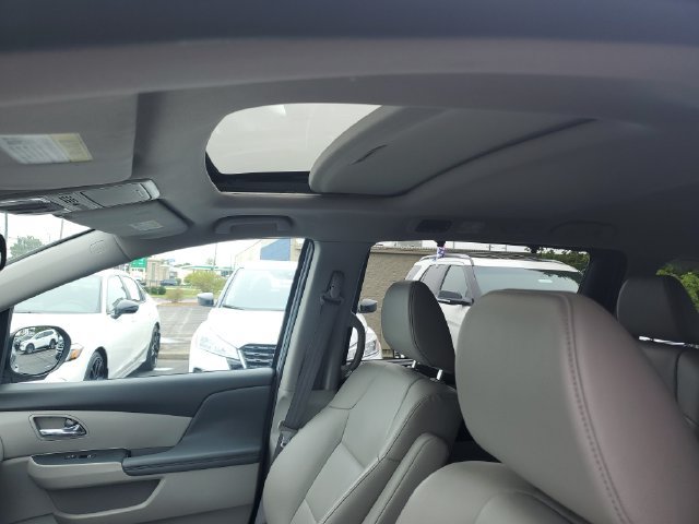 Used 2016 Honda Odyssey EX-L image 18