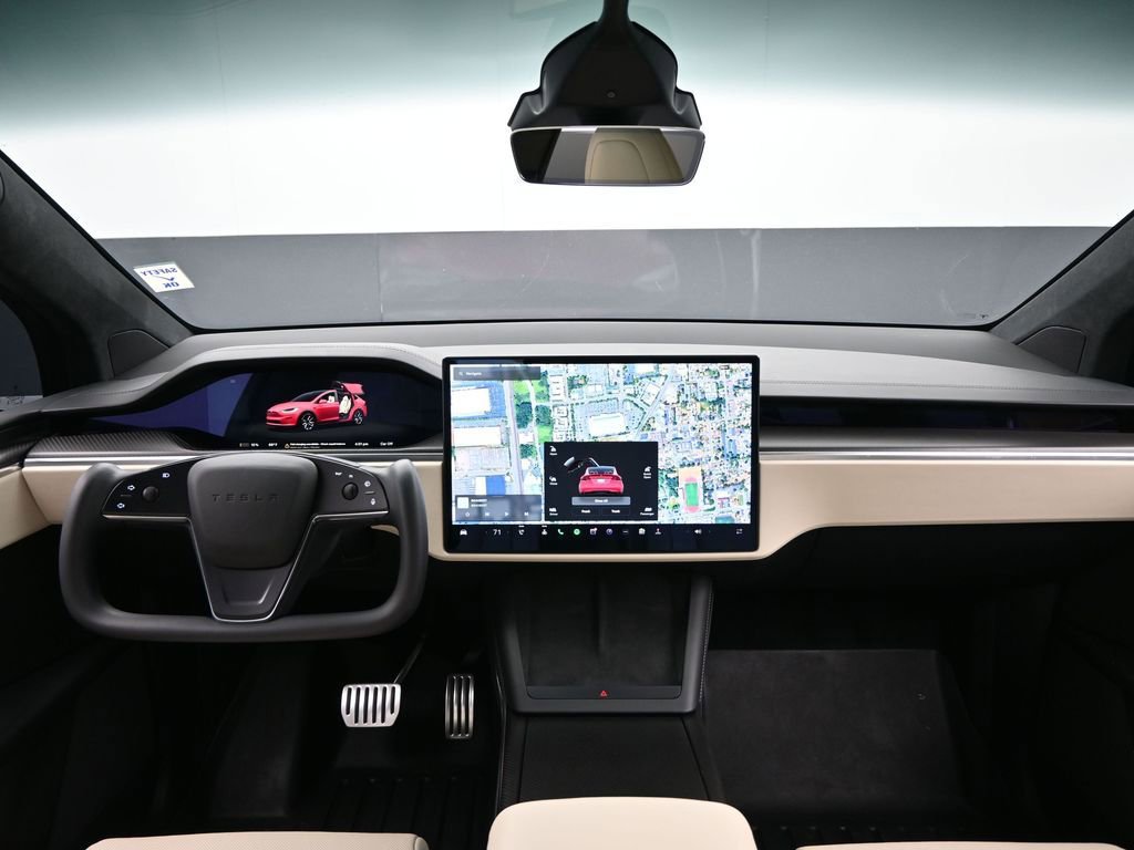 Used 2023 Tesla Model X Plaid image 37