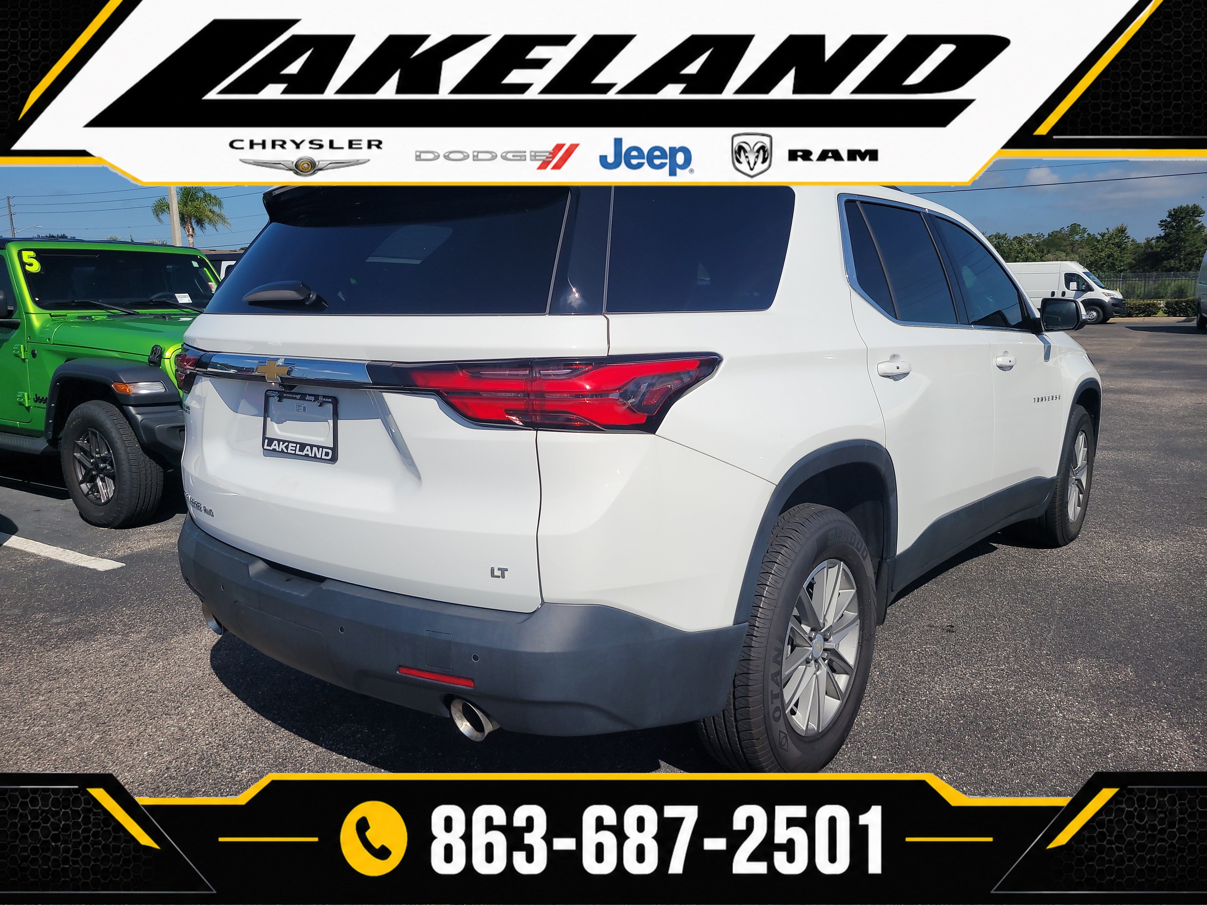 Used 2023 Chevrolet Traverse LT AWD/4WD image 4