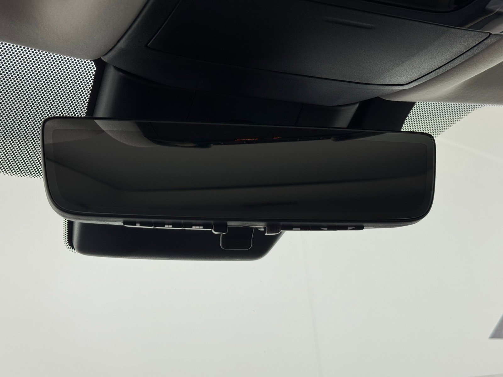 Used 2024 Lexus RX 350 Luxury w/ Convenience Package image 39