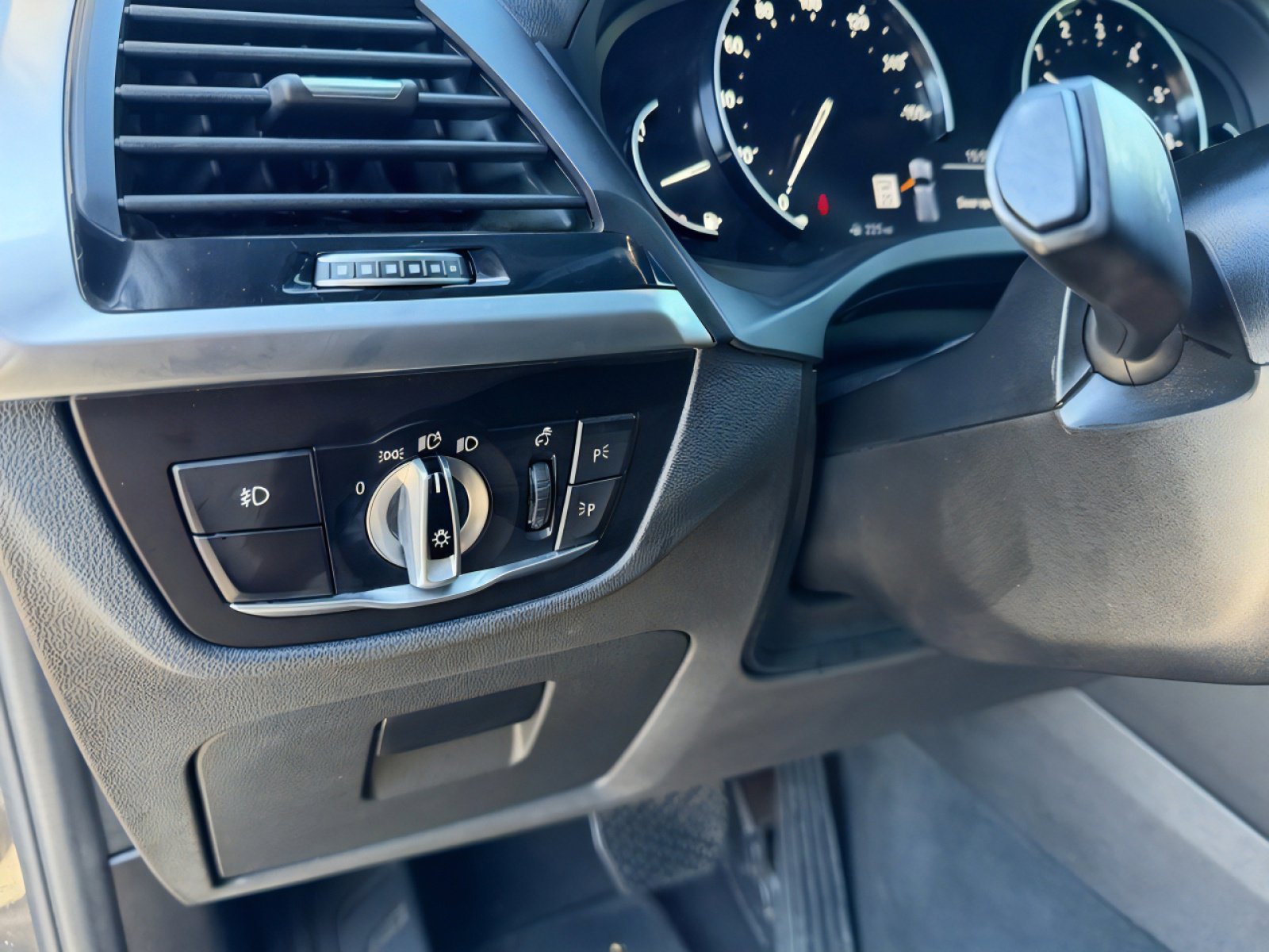 Used 2021 BMW X3 xDrive30i w/ Convenience Package AWD/4WD image 25