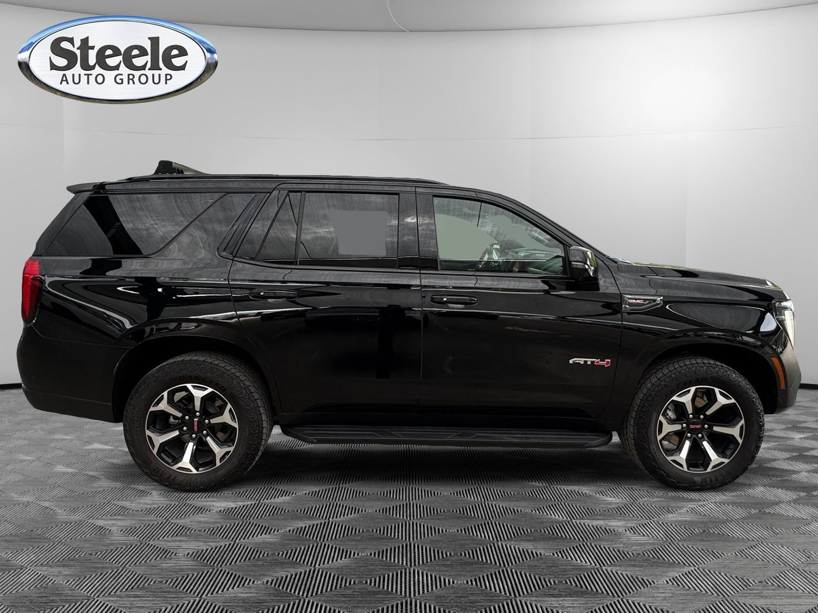 Certified 2025 GMC Yukon AT4 AWD/4WD image 6