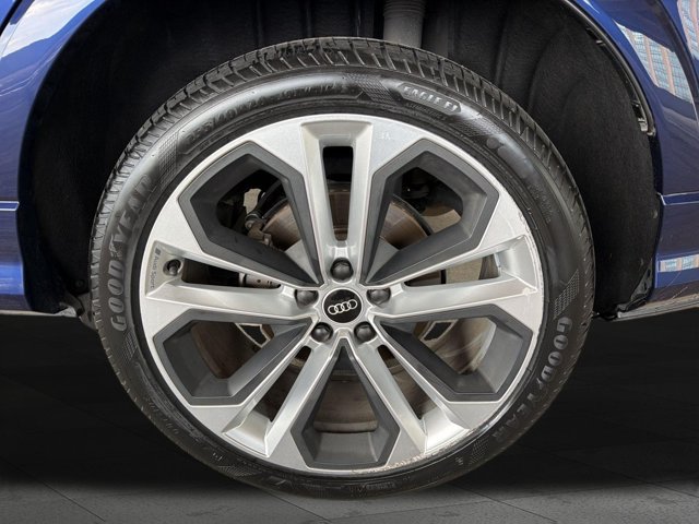 Used 2022 Audi Q3 2.0T Premium Plus w/ Premium Plus Package AWD/4WD image 24