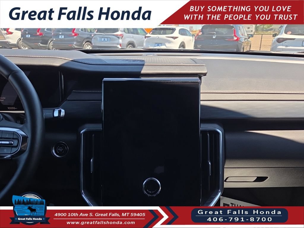 Used 2025 GMC Acadia Elevation w/ Elevation Premium Package AWD/4WD image 22