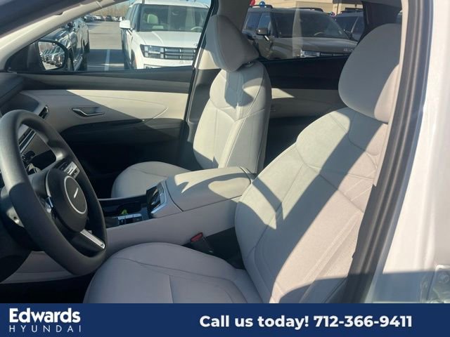 New 2025 Hyundai Tucson SEL image 18