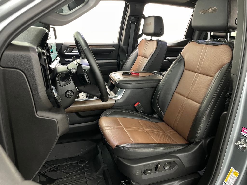 Certified 2024 Chevrolet Silverado 1500 High Country w/ High Country Premium Package image 30