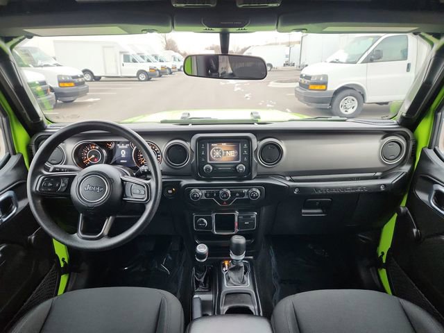 Used 2021 Jeep Wrangler Sport image 31