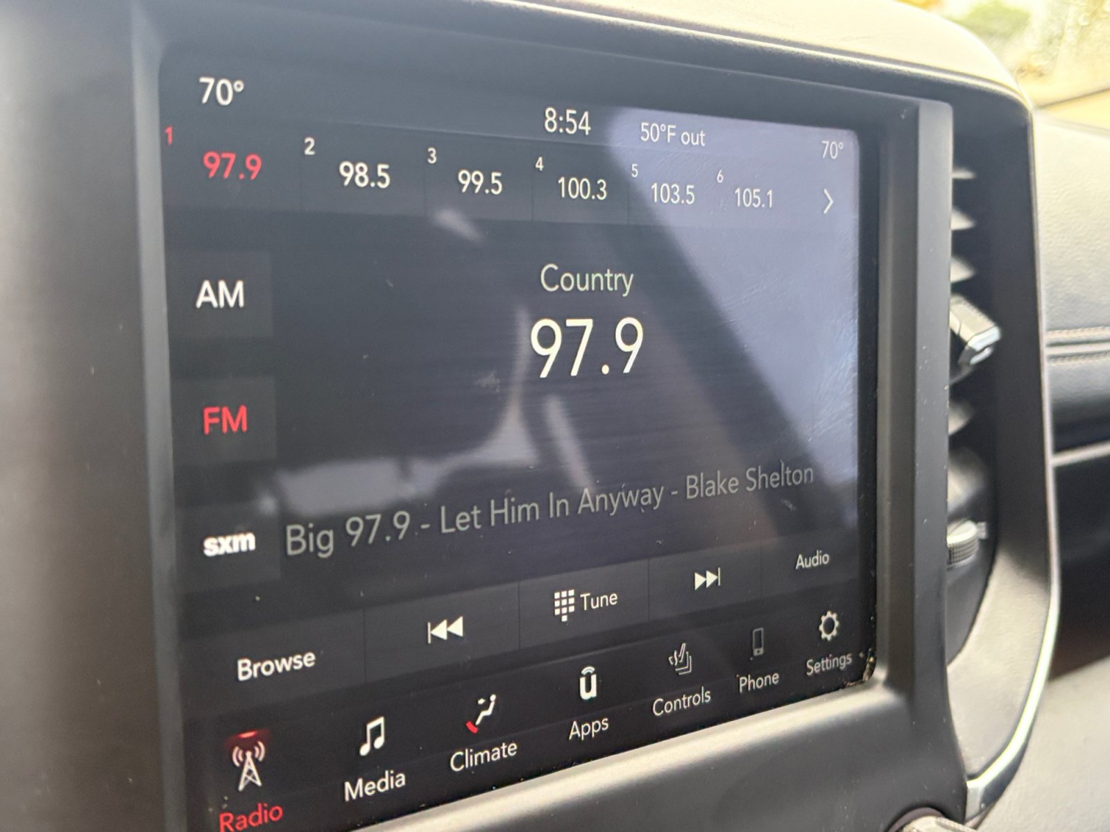 Used 2021 RAM 1500 Laramie AWD/4WD image 23