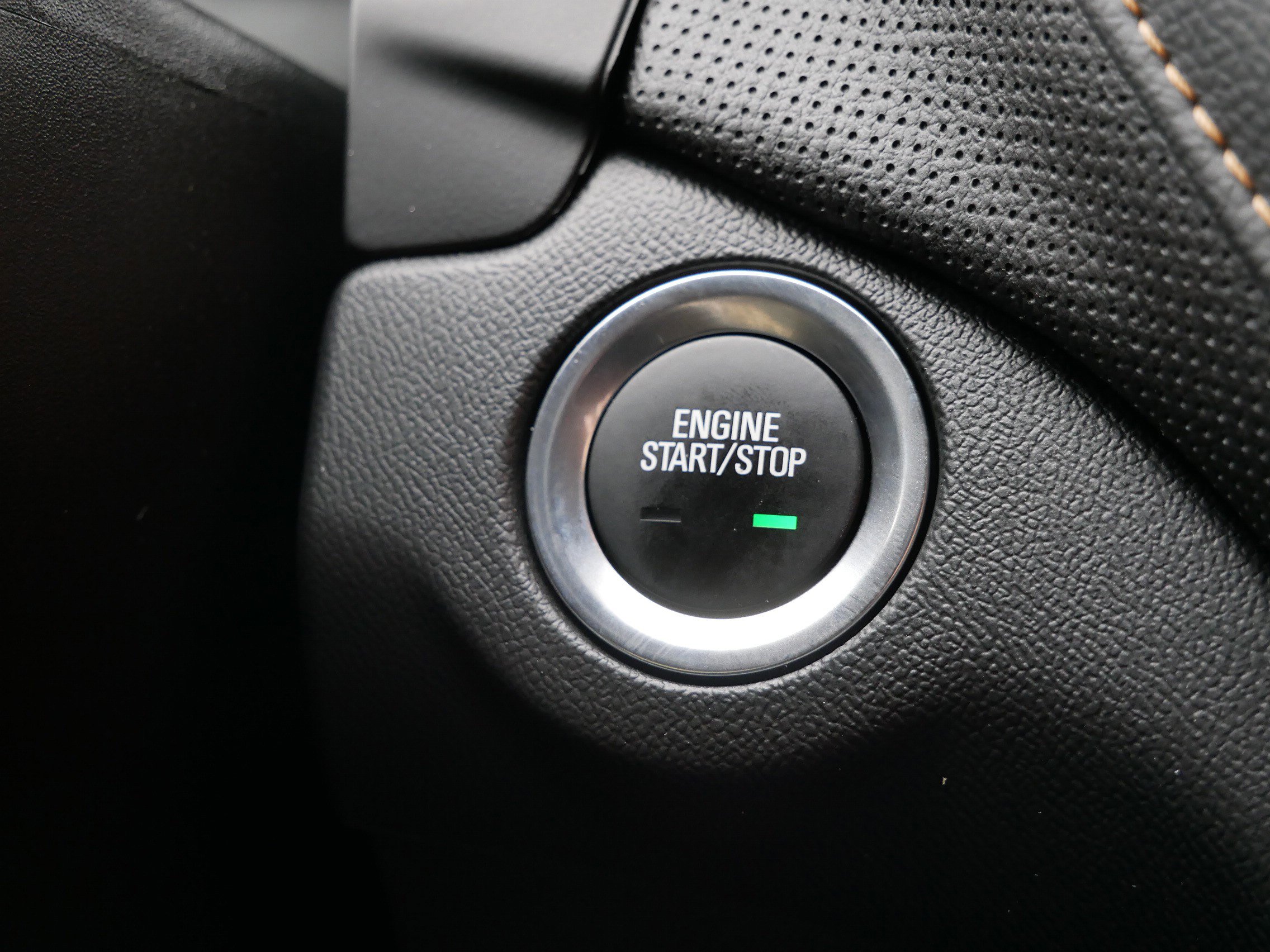 Used 2023 Chevrolet Equinox Premier image 24