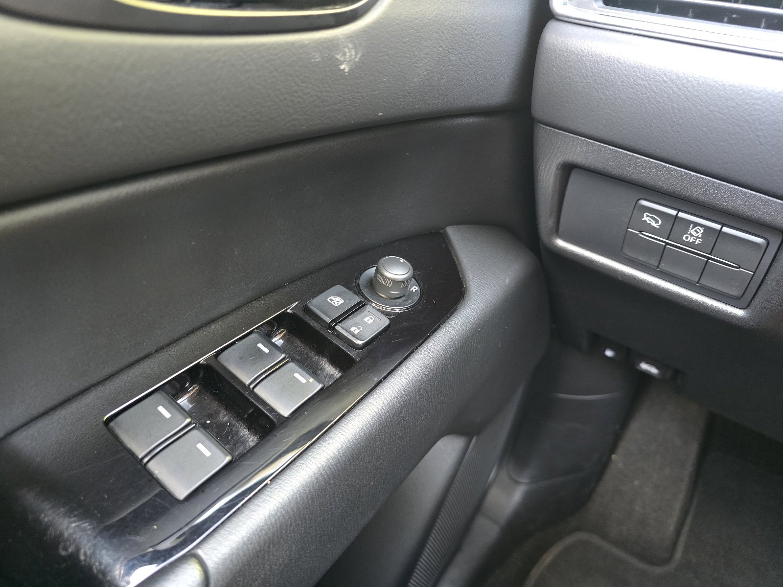 Used 2024 MAZDA CX-5 AWD 2.5 S w/ Select Package image 22