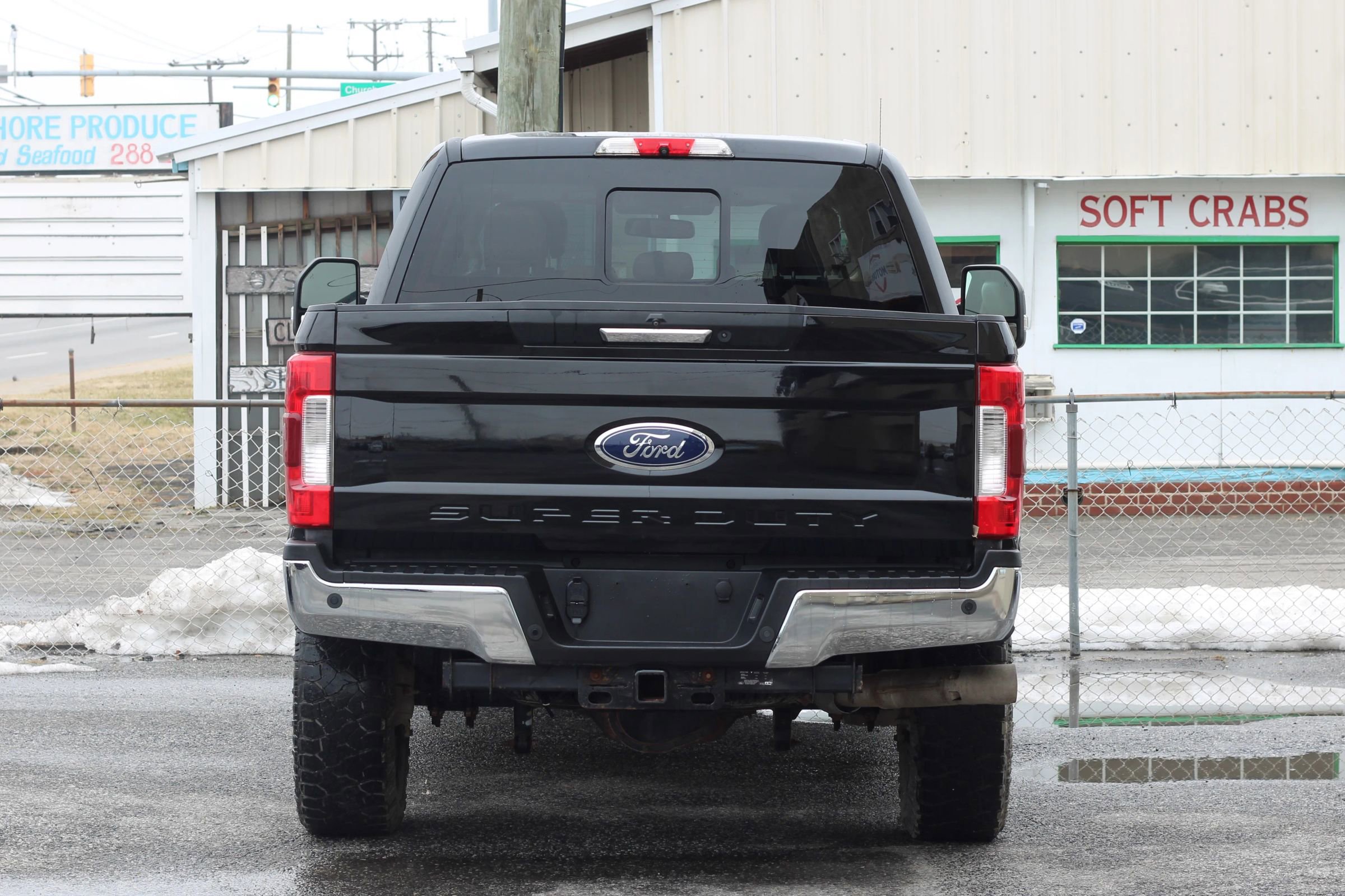 Used 2019 Ford F250 Lariat w/ Lariat Value Package image 7