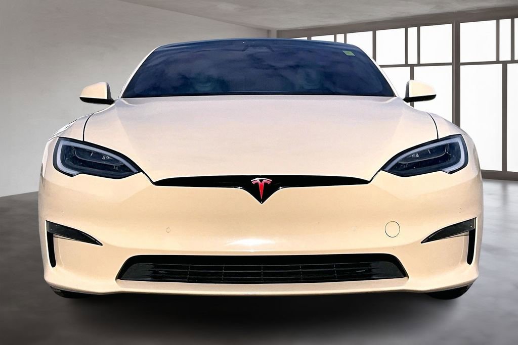 Used 2022 Tesla Model S image 2