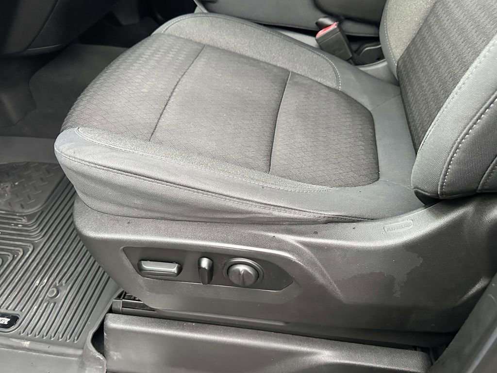 Used 2019 Chevrolet Silverado 1500 LT w/ All-Star Edition AWD/4WD image 19