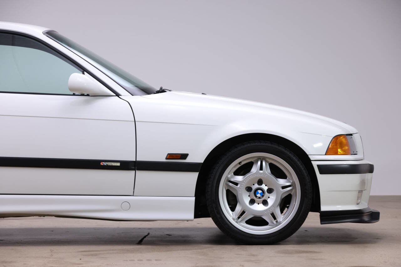 Used 1995 BMW M3 Coupe image 28