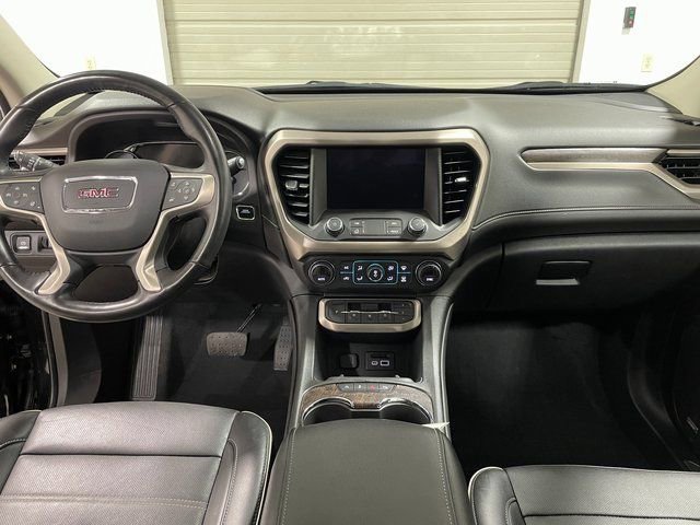 Used 2022 GMC Acadia Denali w/ GMC Pro Grade Package AWD/4WD image 13