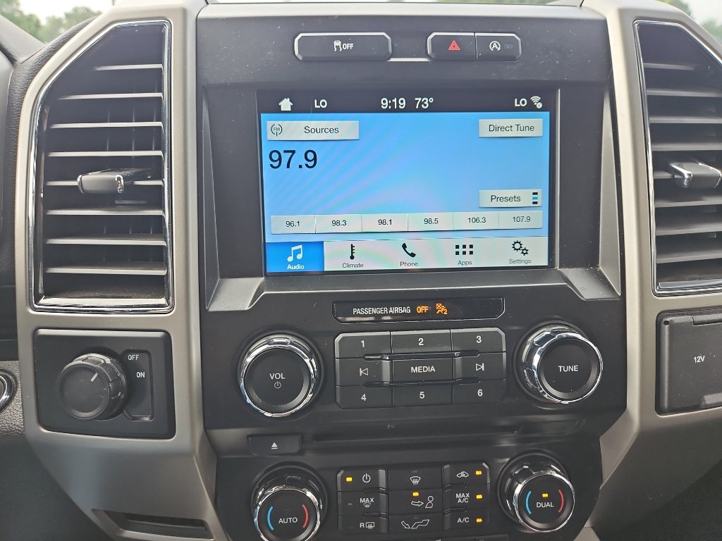 Used 2018 Ford F150 Lariat RWD image 24