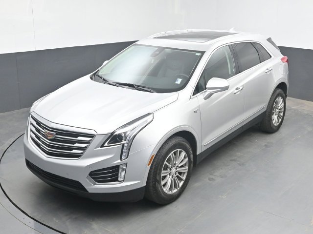 Used 2017 Cadillac XT5 Luxury w/ Driver Awareness Package AWD/4WD image 40