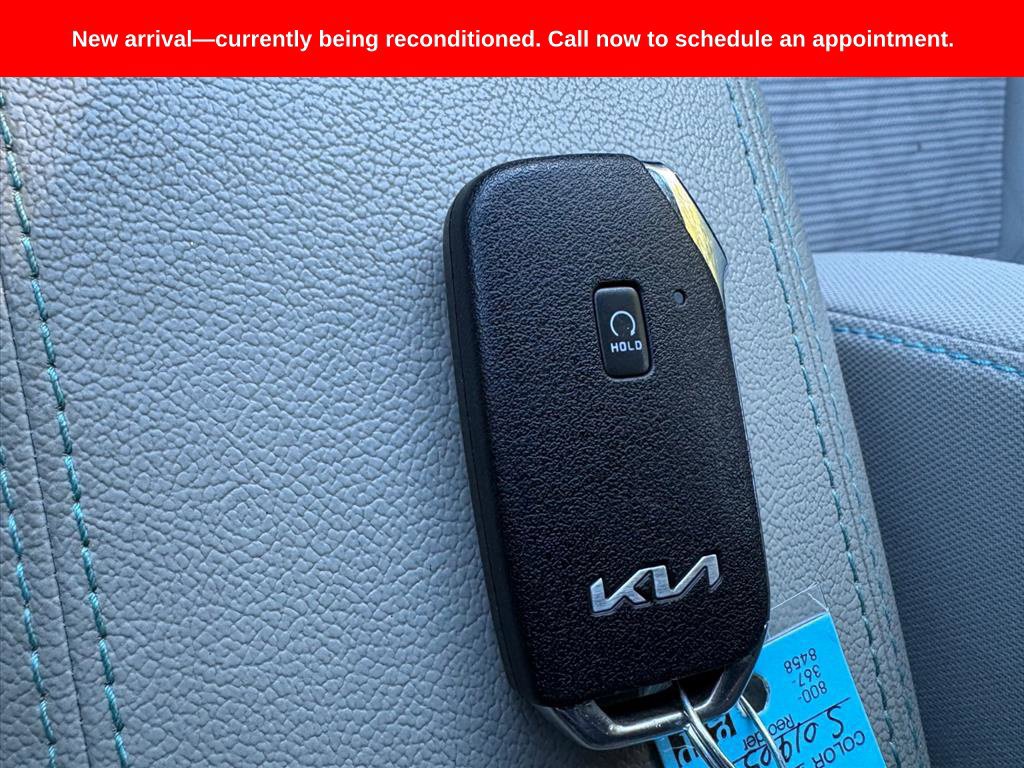 Used 2022 Kia Niro LXS FWD image 28