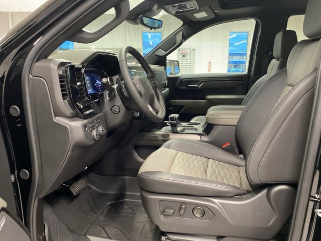 New 2026 Chevrolet Silverado 1500 ZR2 image 27