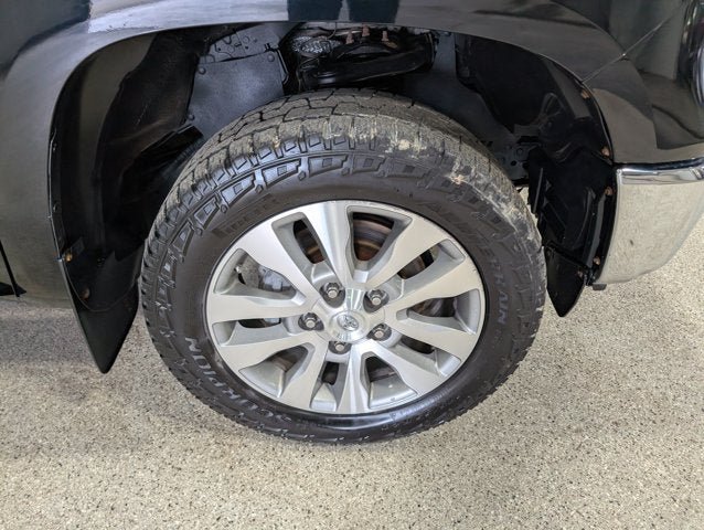 Used 2014 Toyota Tundra Limited w/ Limited Premium Package AWD/4WD image 15