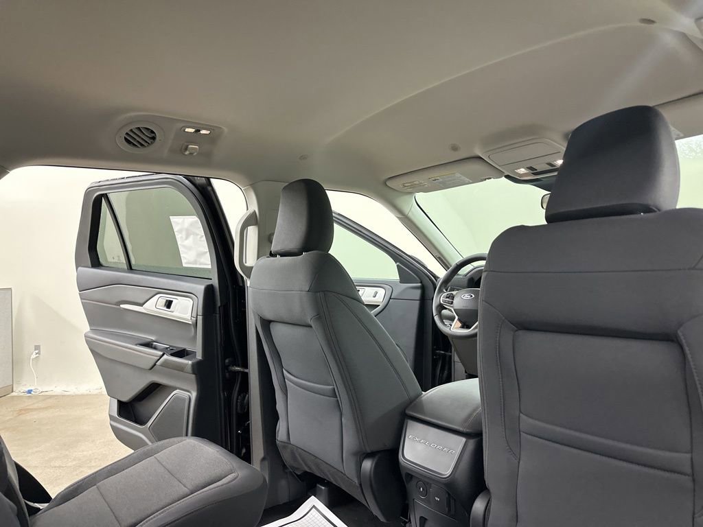 New 2026 Ford Explorer Active AWD/4WD image 20