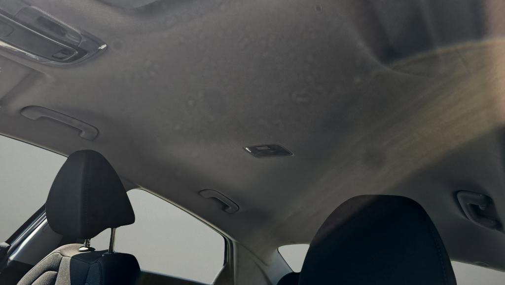 New 2026 Hyundai Elantra SE FWD image 15