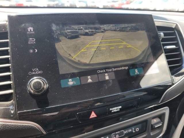 Used 2019 Honda Pilot Touring image 19