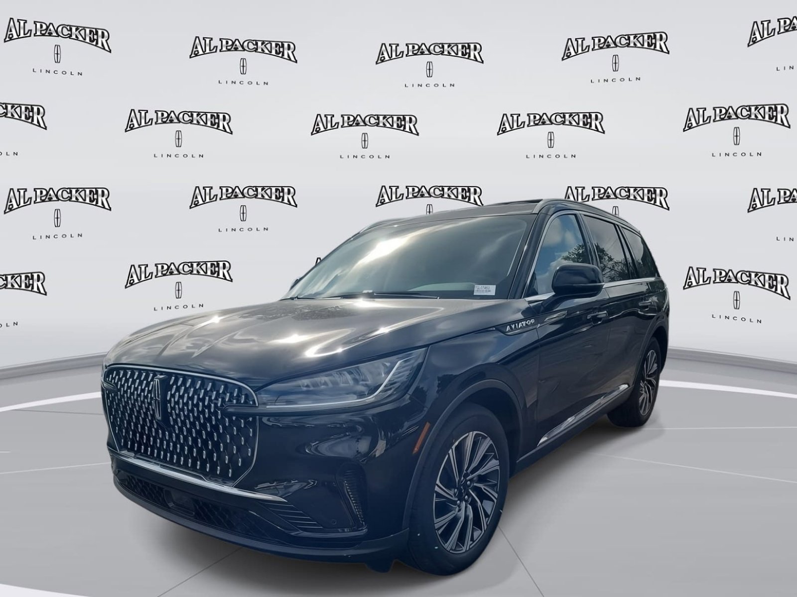 New 2026 Lincoln Aviator 2WD image 1