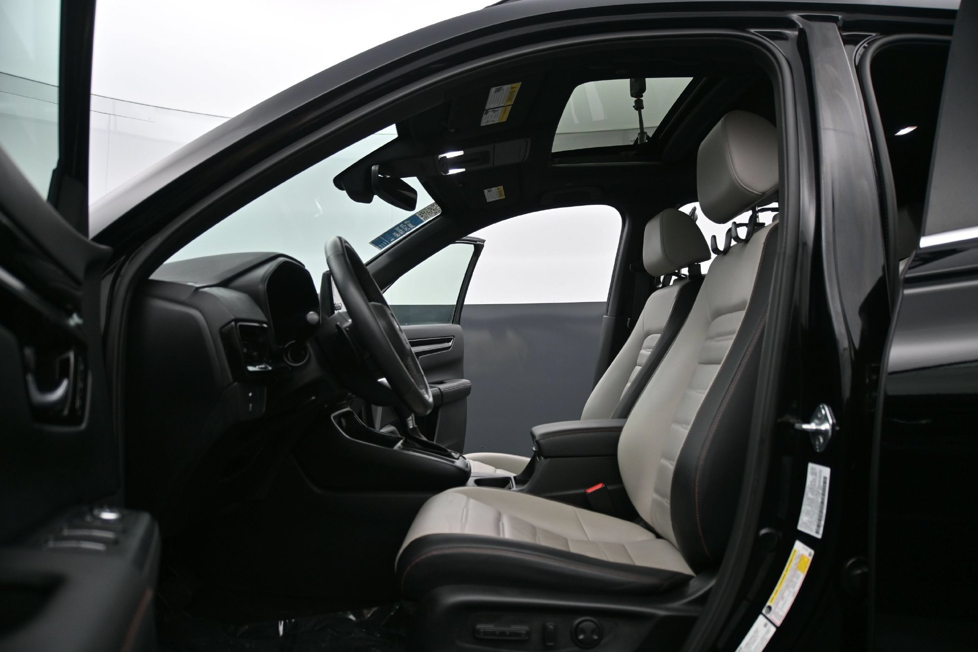 Used 2024 Honda CR-V Sport Touring image 21