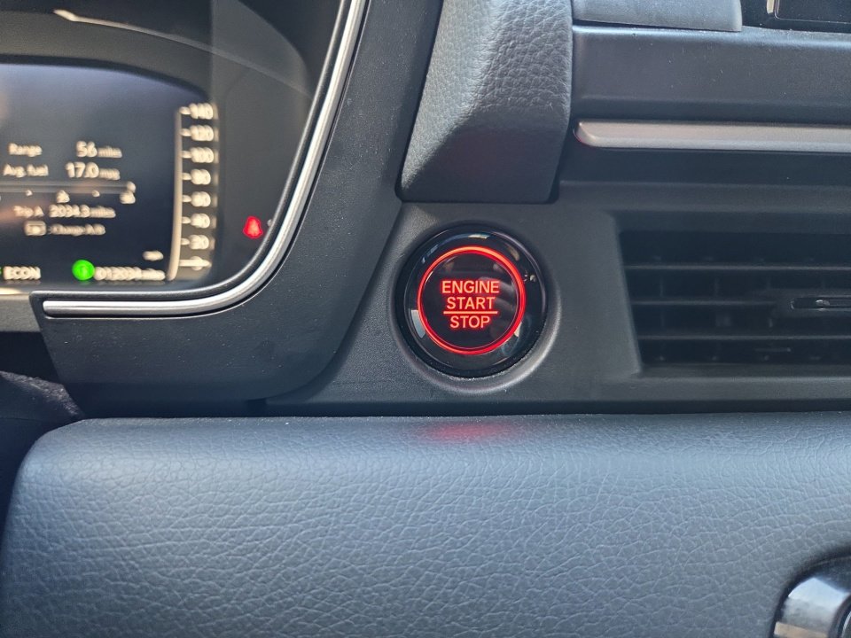 Used 2025 Honda Pilot Elite image 20