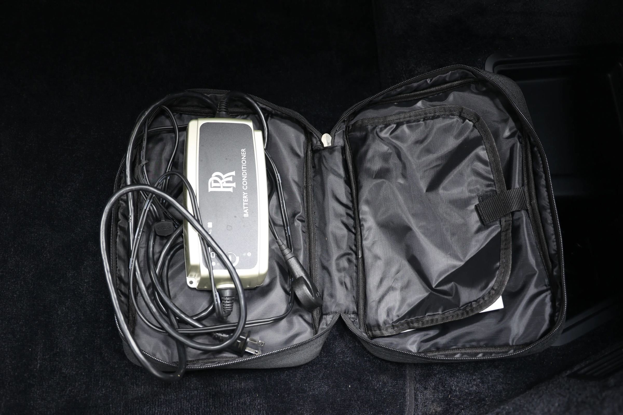 Used 2015 Rolls-Royce Ghost image 77