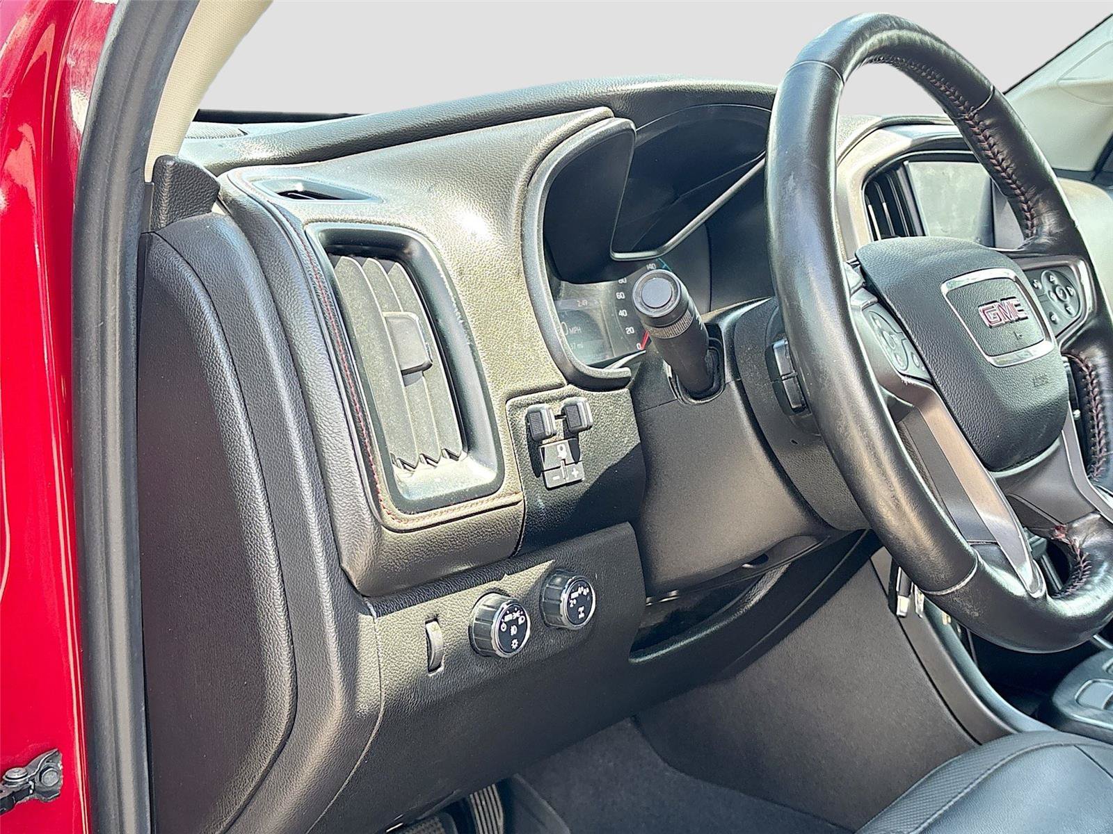 Used 2019 GMC Canyon All Terrain w/ Trailering Package AWD/4WD image 10