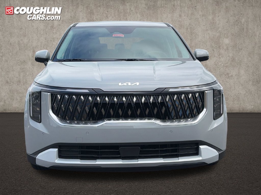 New 2027 Kia Carnival FWD image 2