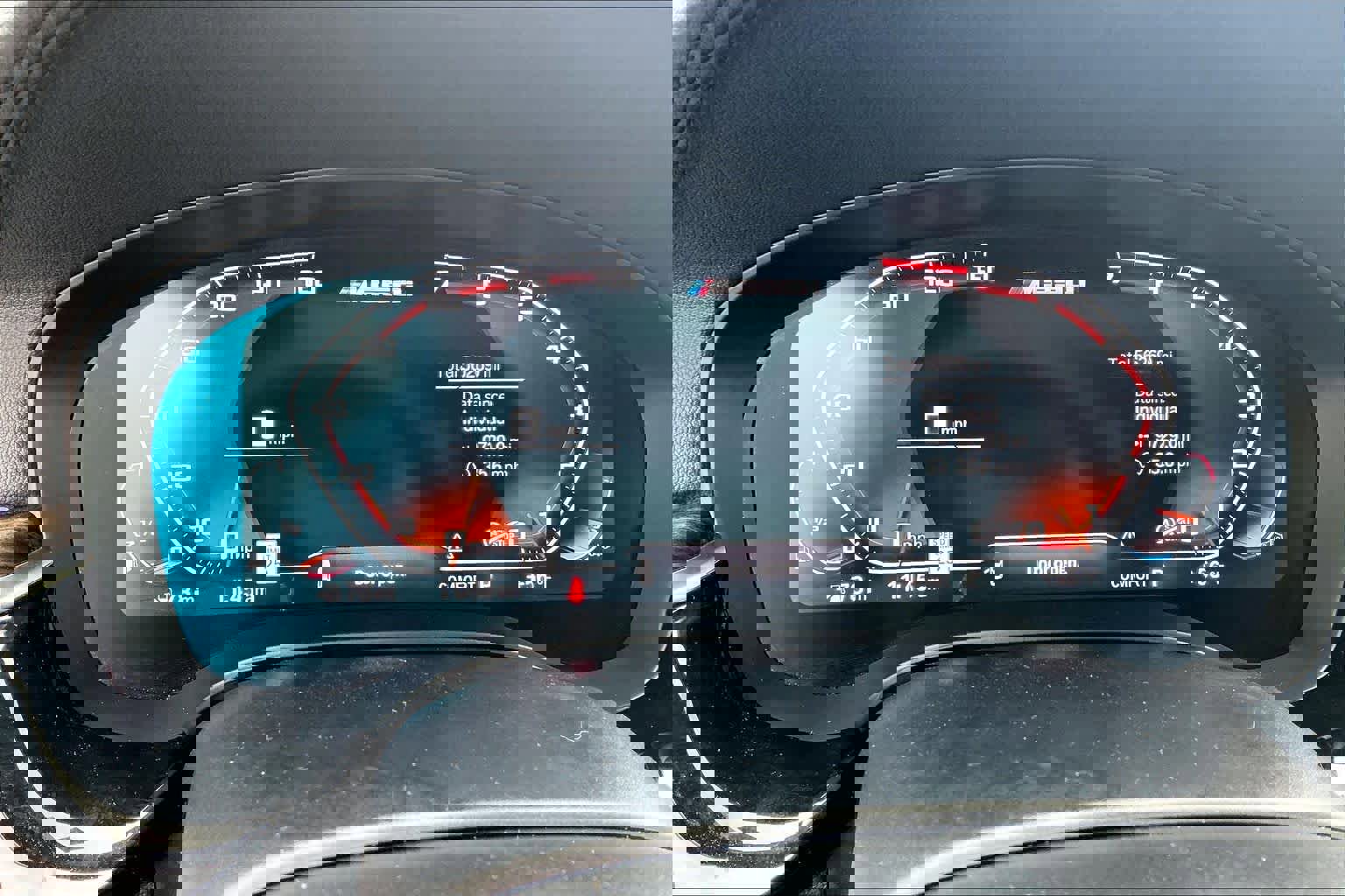 Used 2020 BMW M550i xDrive image 22