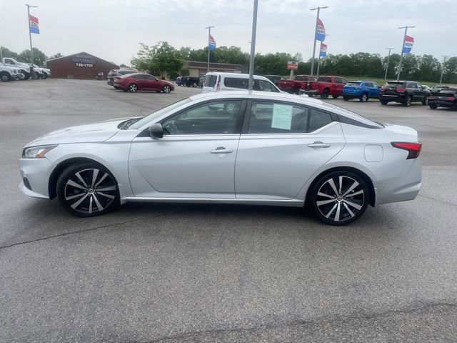 Used 2019 Nissan Altima 2.5 SR FWD image 5
