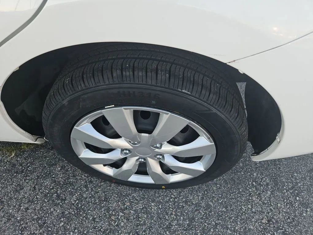 Used 2012 Scion xB image 23