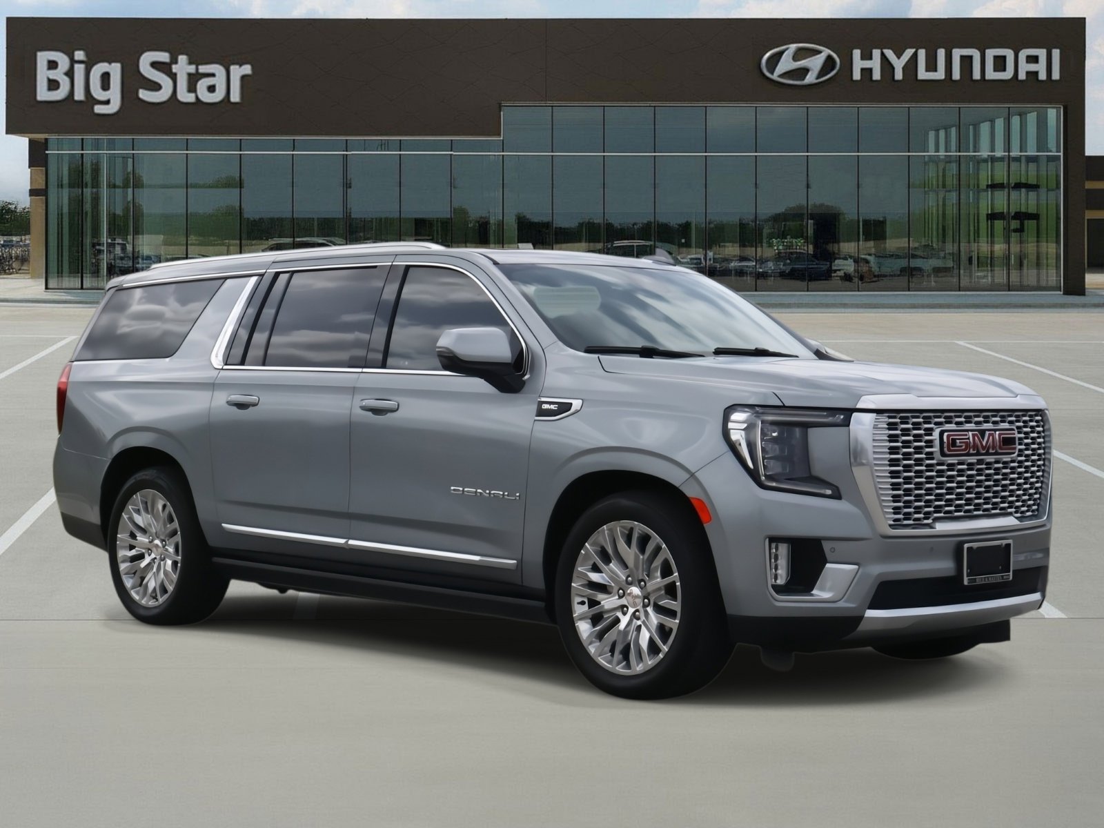 Used 2024 GMC Yukon XL Denali w/ Max Trailering Package image 6