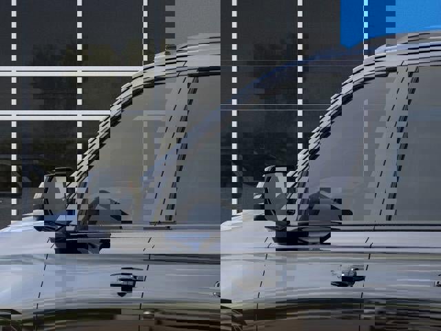New 2026 Chevrolet Suburban RST image 12