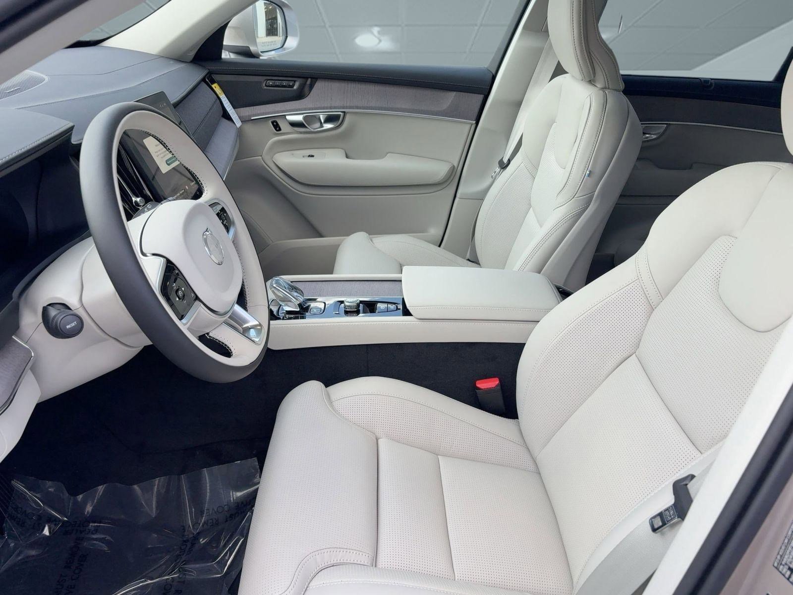 New 2026 Volvo XC90 B6 Ultra image 5