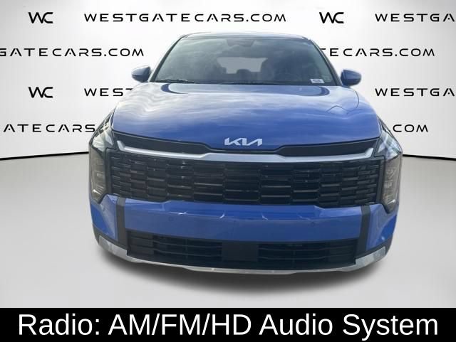 Used 2026 Kia Sportage EX FWD image 2