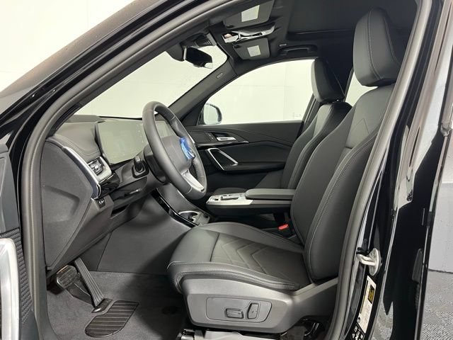 Used 2026 BMW X1 xDrive28i w/ Technology Package AWD/4WD image 11
