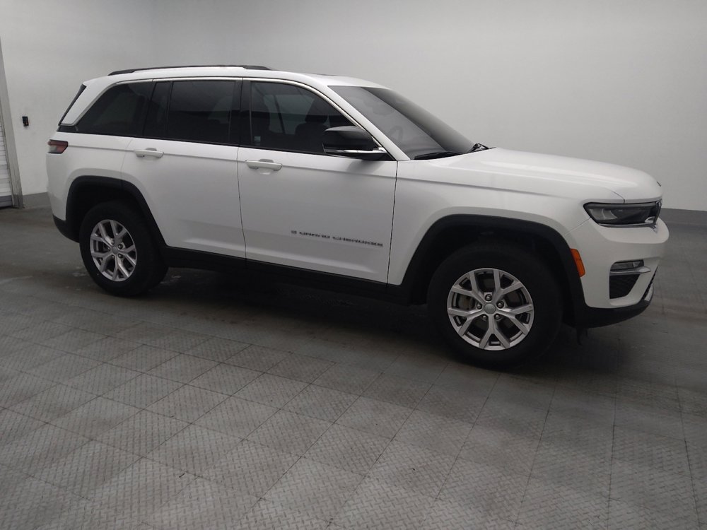 Used 2022 Jeep Grand Cherokee Limited image 11