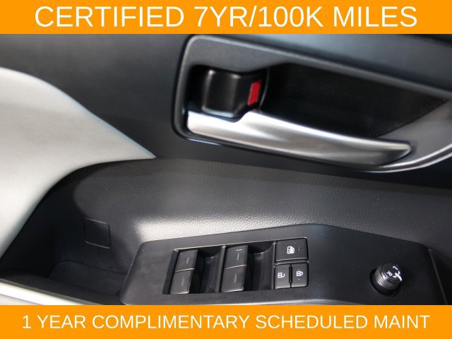 Used 2023 Toyota Highlander XLE AWD/4WD image 18