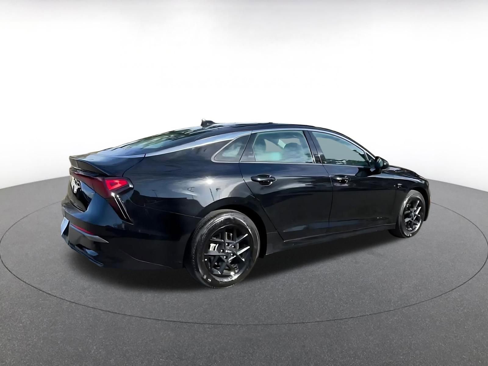 Used 2025 Kia K5 LXS image 14