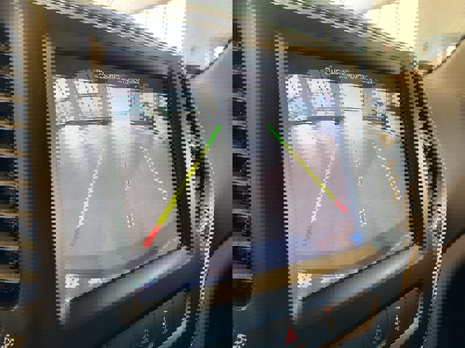 Used 2021 Jeep Cherokee Latitude Lux w/ Comfort/Convenience Group image 21