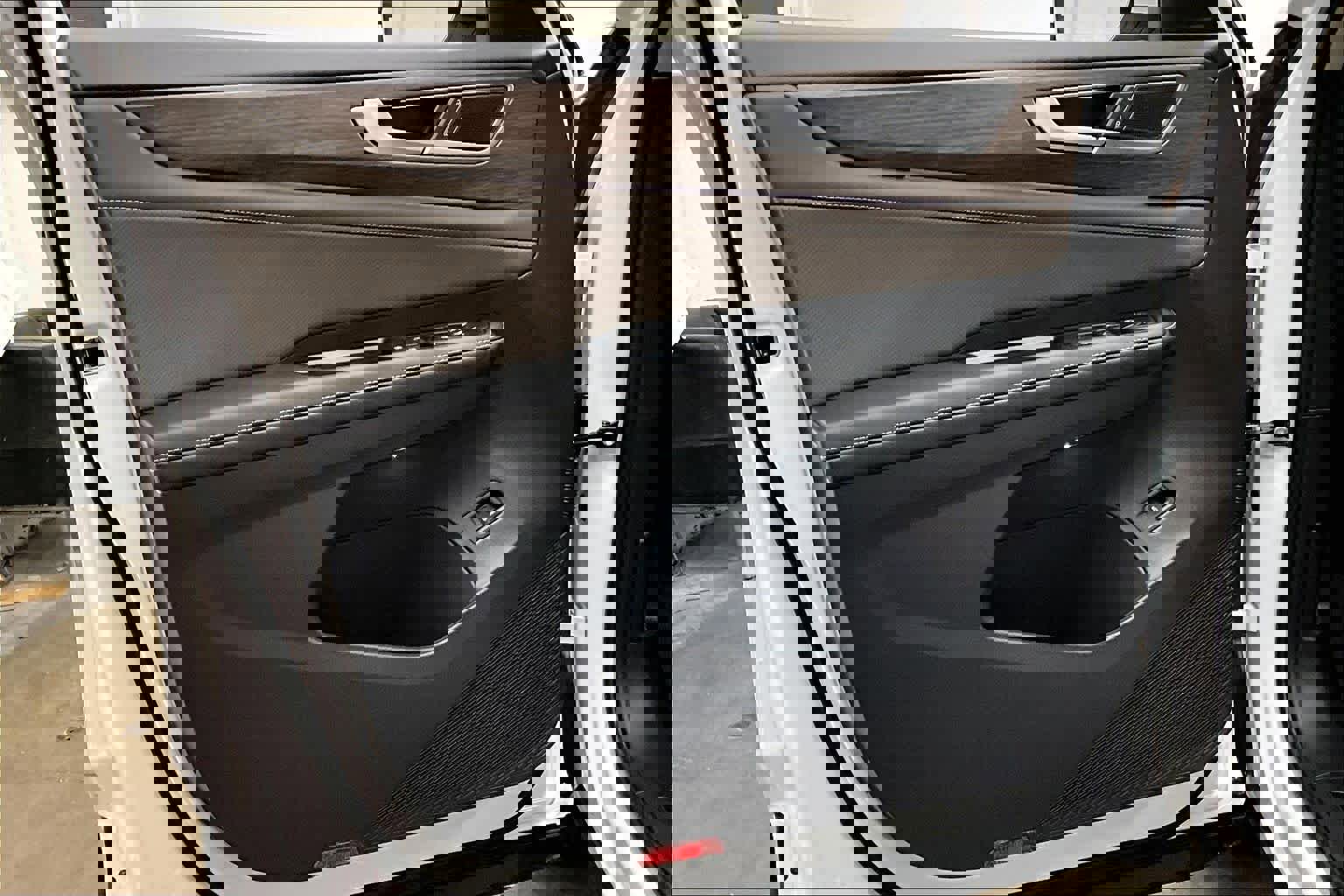 New 2026 Volkswagen Atlas SEL image 24