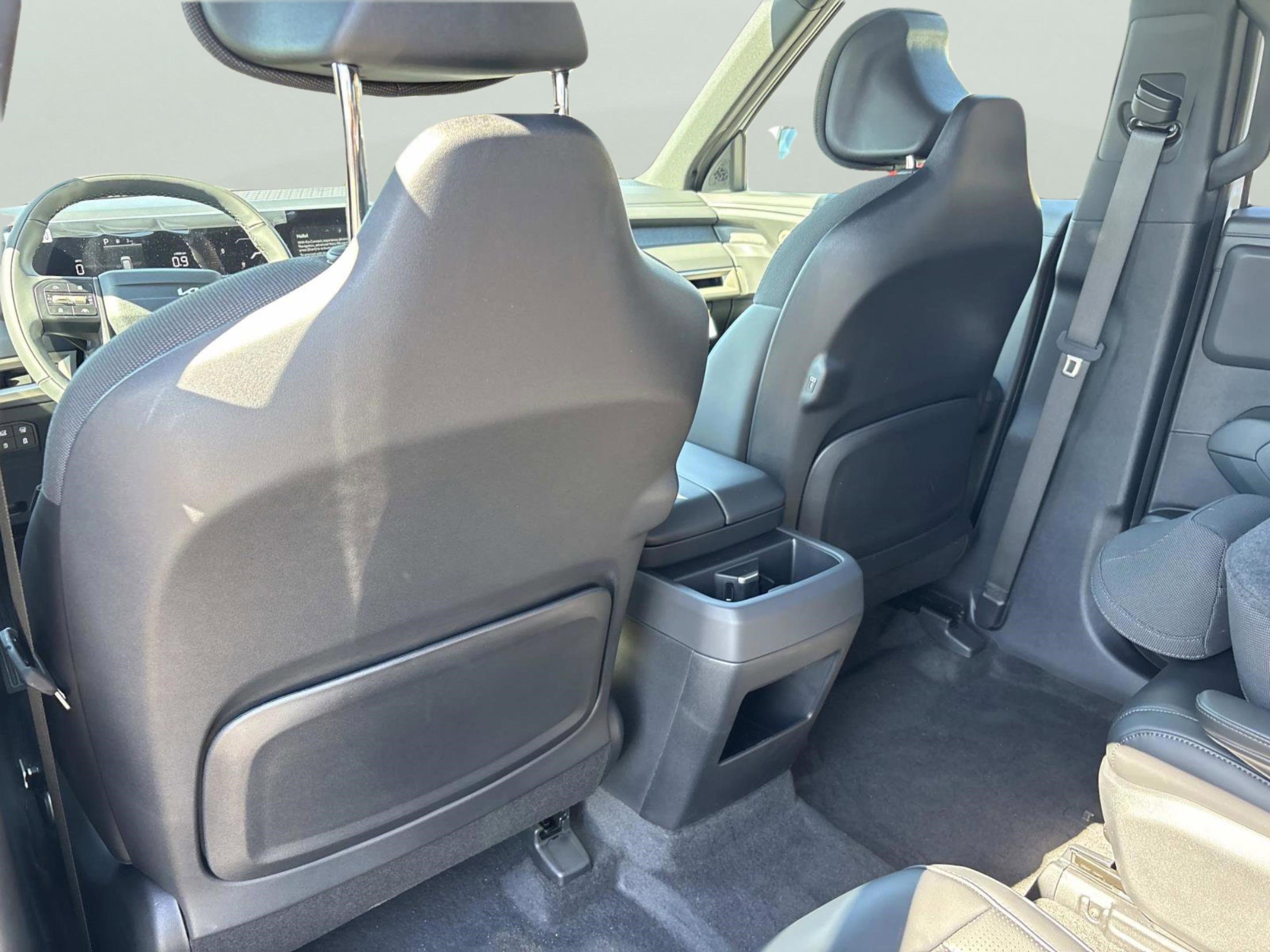 New 2027 Kia Telluride S image 18