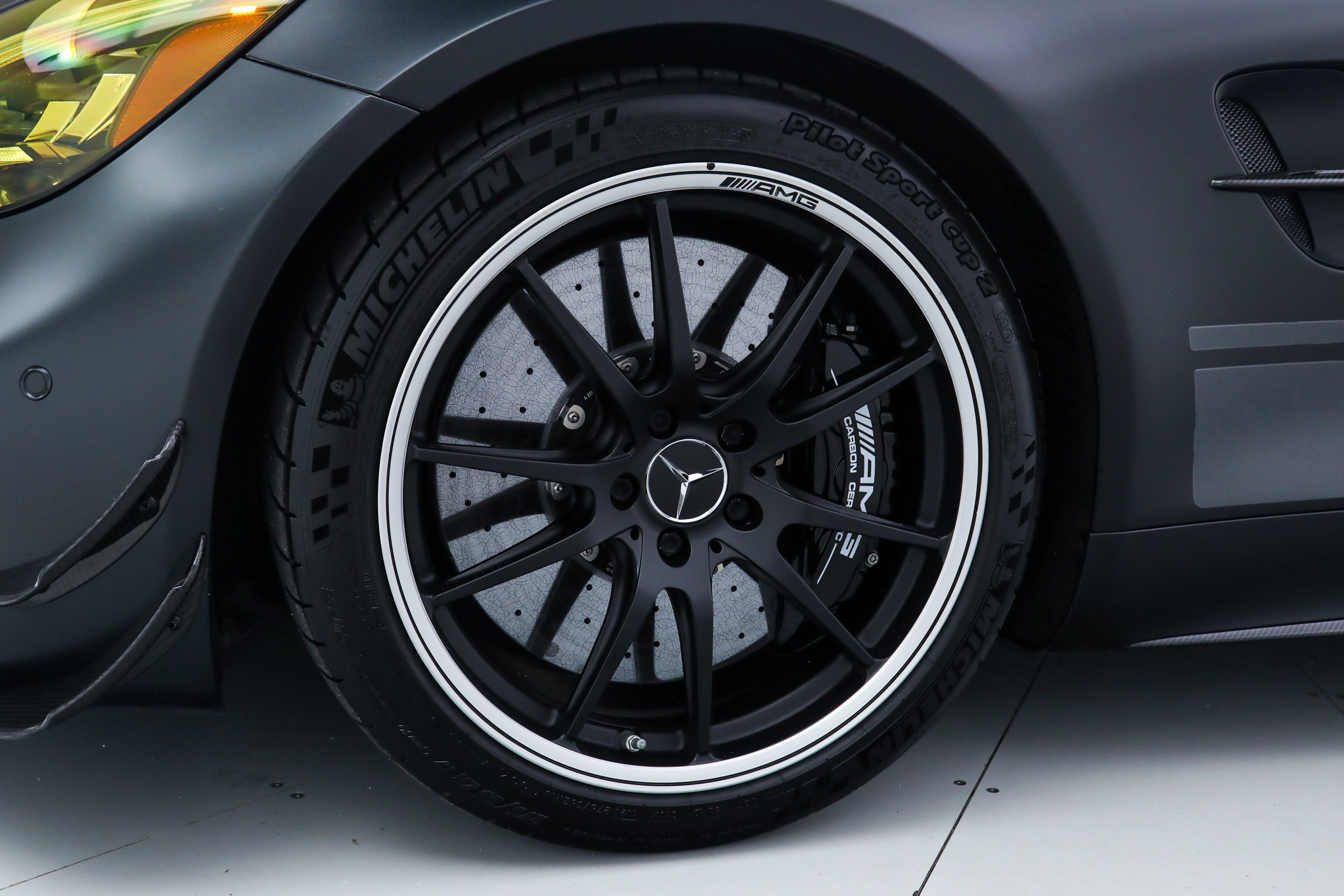 Used 2020 Mercedes-Benz AMG GT R image 14